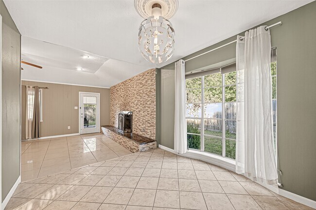 Building Photo - 13702 Ella Lee Ln