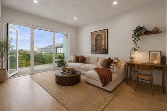 Building Photo - 4004 Banister Ln