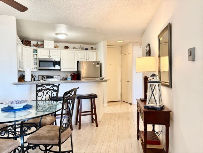 Building Photo - 1-Bedroom + 1 Bathroom Condo | Channel Islands Waterfront | Monthly Furnished Rental