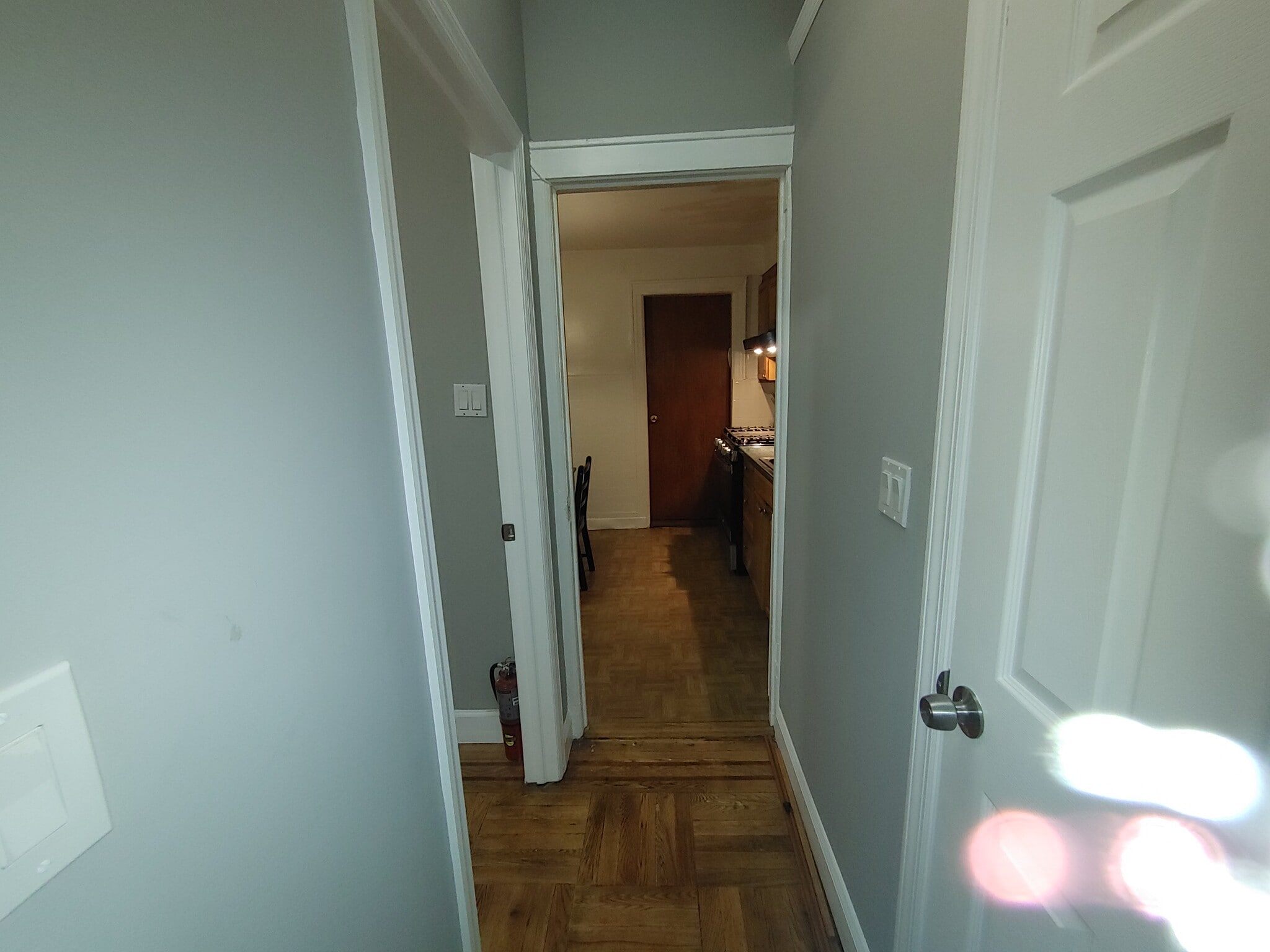 Passage: bath, bedroom, kitchen - 4137 Boyd Ave