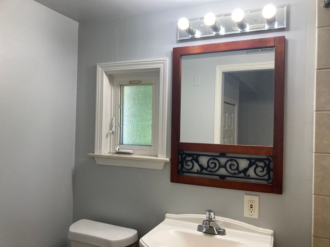 Building Photo - 11231 29 Mile Rd