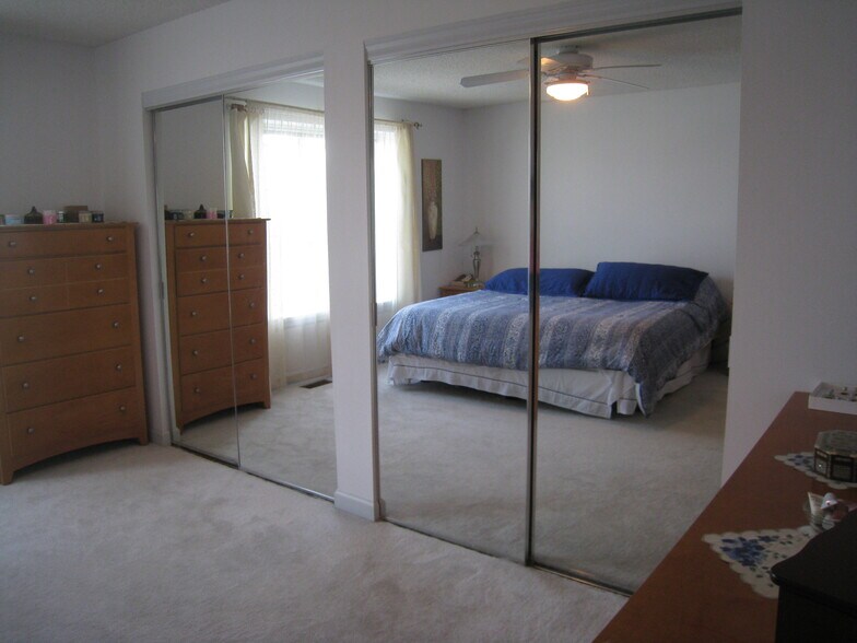 Building Photo - 5472 Baneberry Ave