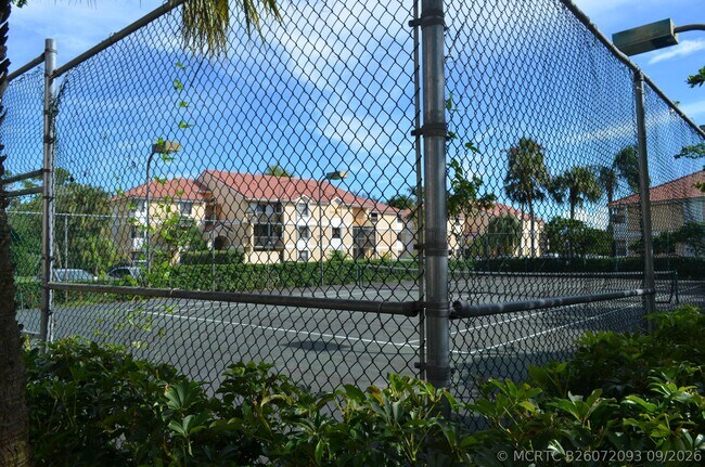Building Photo - 5821 Riverside Dr