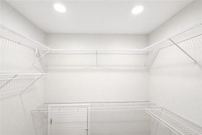 Building Photo - 5219 Merrimont Dr