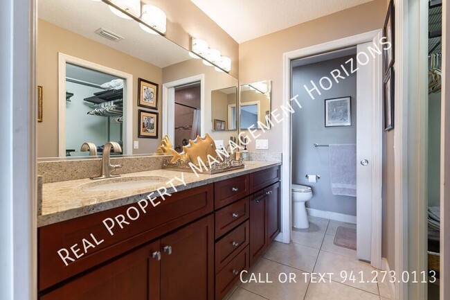 Building Photo - 6646 7th Ave Cir W