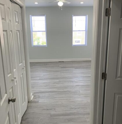 Building Photo - 820 N Lakewood Ave