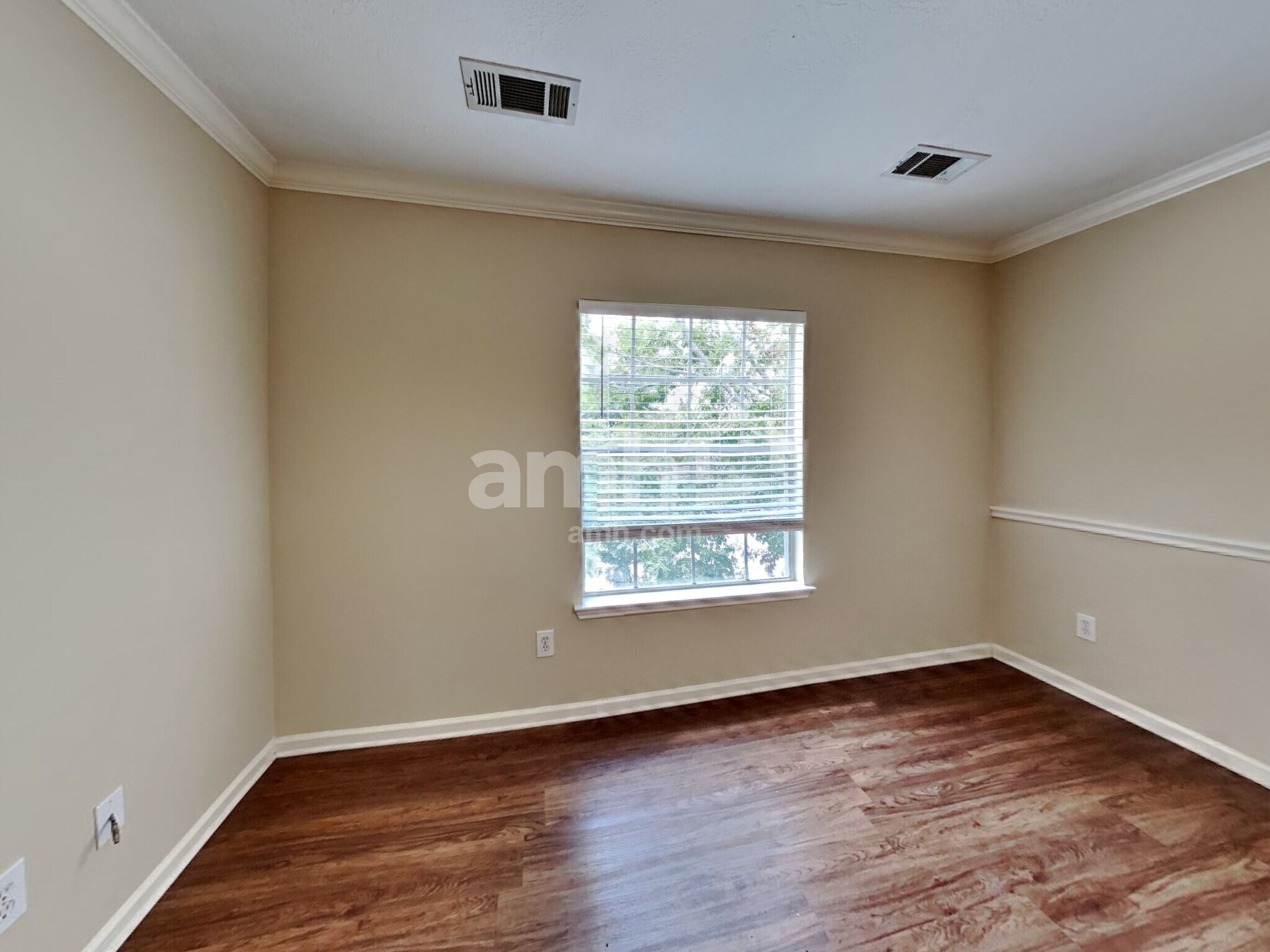 Building Photo - 20930 Grovedale Dr