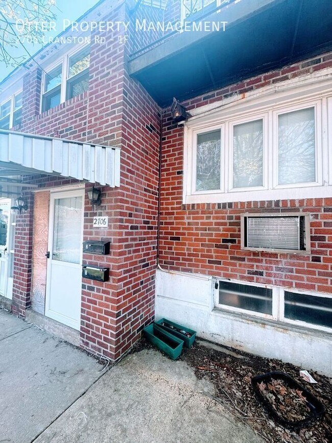 Building Photo - 2706 Cranston Rd