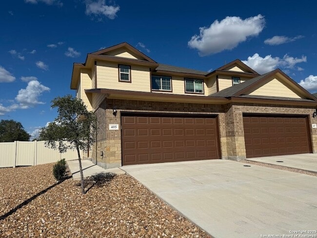 Building Photo - 405 Emma Dr