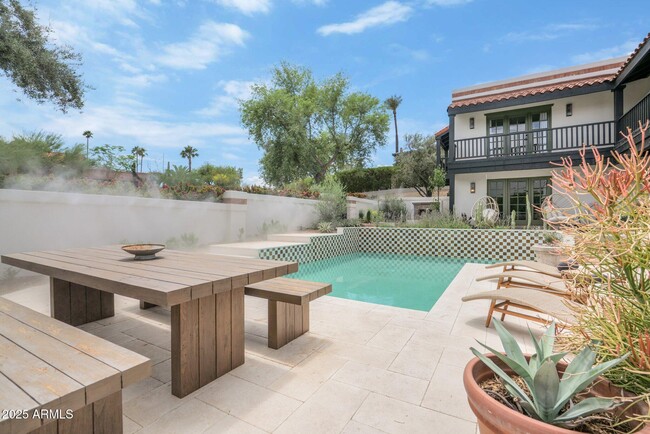Building Photo - 4814 E Marston Dr