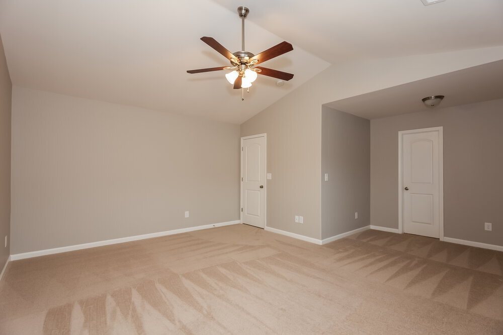 Building Photo - 9009 Sharpes Cir