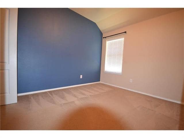 Building Photo - 9009 Weller Ln