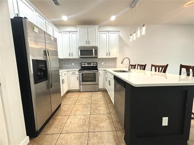 Building Photo - 1041 Honey Blossom Dr