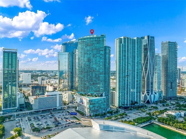 Building Photo - 888 Biscayne Blvd