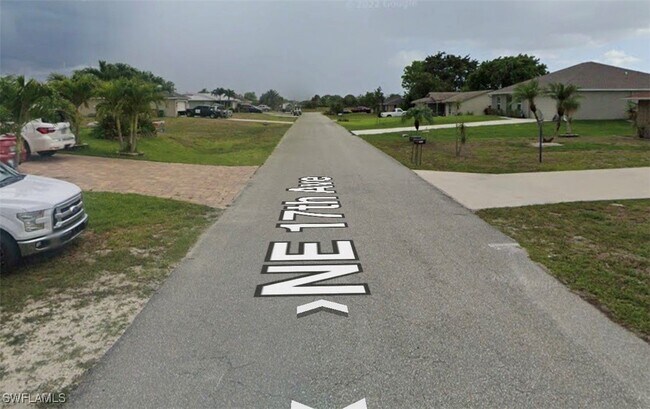 Building Photo - 1826 NE 17th Ave