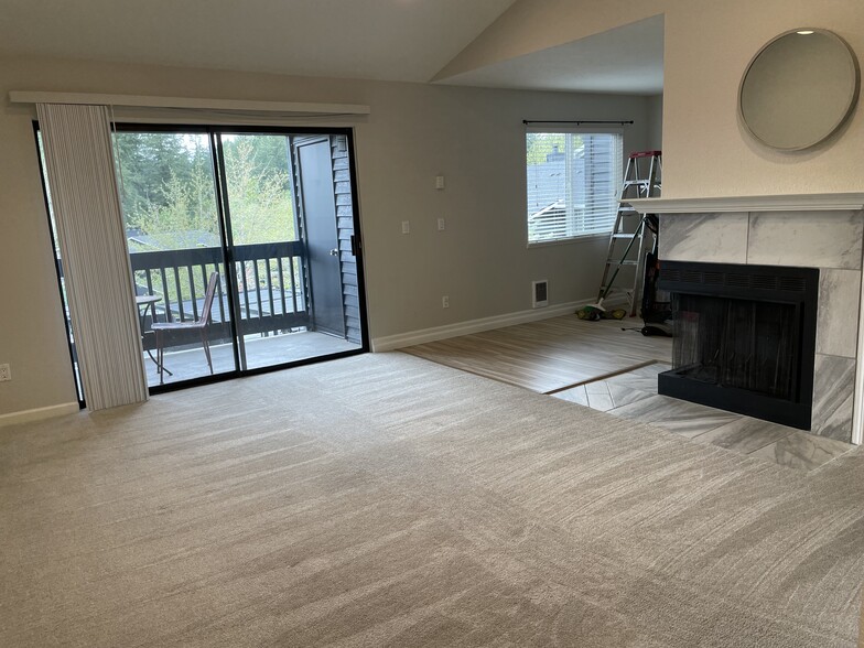 Living Area - 9540 SW 146th Ter