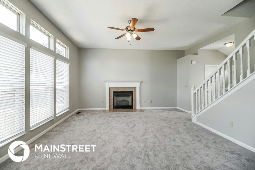 Building Photo - 2284 Brookbank Dr