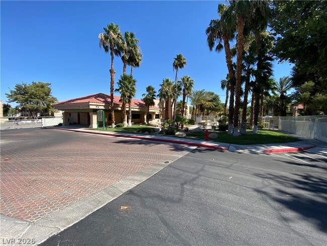 Building Photo - 5174 S Jones Blvd