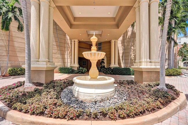 Building Photo - 17150 N Bay Rd