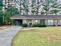 Building Photo - Crosscreek Dr #6