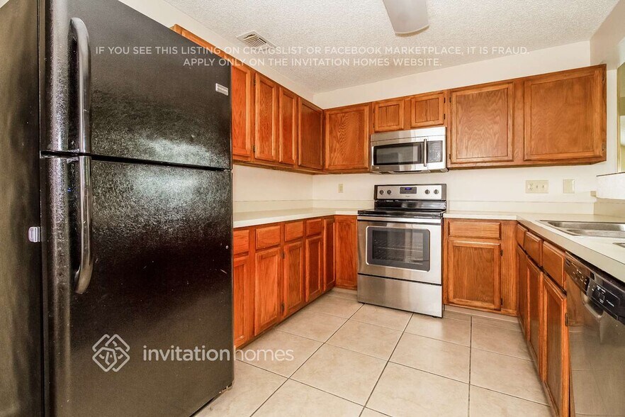 Building Photo - 357 Amethyst Ct