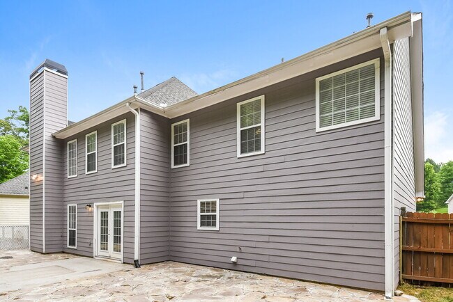 Building Photo - 6062 Farmwood Way SE