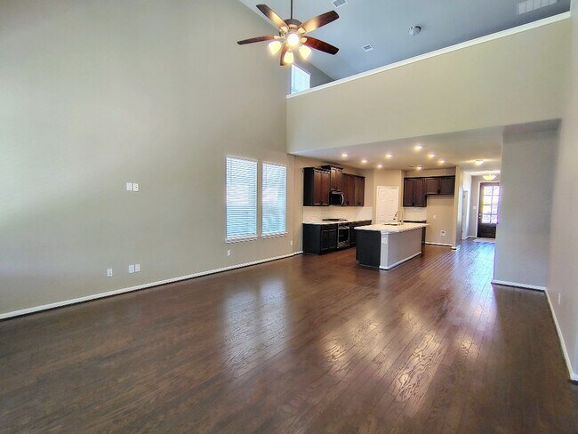 Building Photo - 2307 Sweet Bay Dr