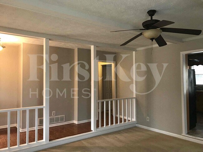 Building Photo - 2029 Abington Ln