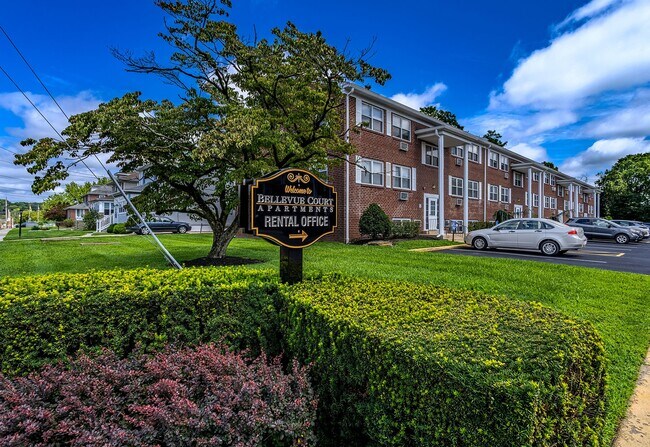 Bellevue Court Apartments offers a vibrant community with beautifully landscaped grounds and well-maintained buildings. Enjoy convenient living close to amenities and relaxing outdoor spaces. Schedule a tour today to see your future home! - Bellevue Court Apartments