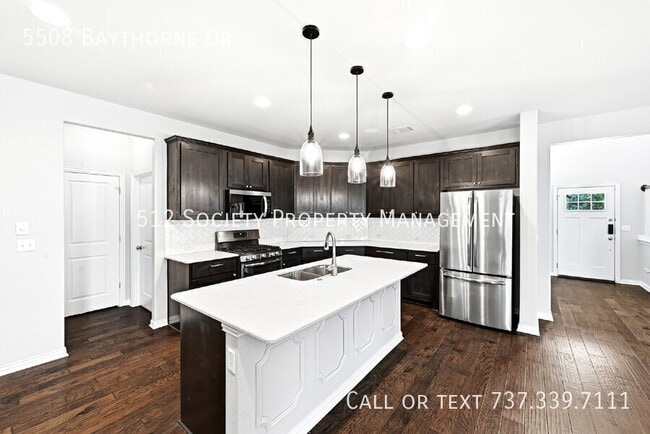 Building Photo - 5508 Baythorne Dr