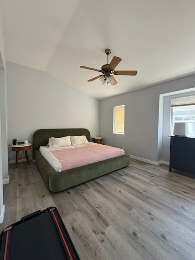 Building Photo - Nicely Renovated Home in Gated Community -...