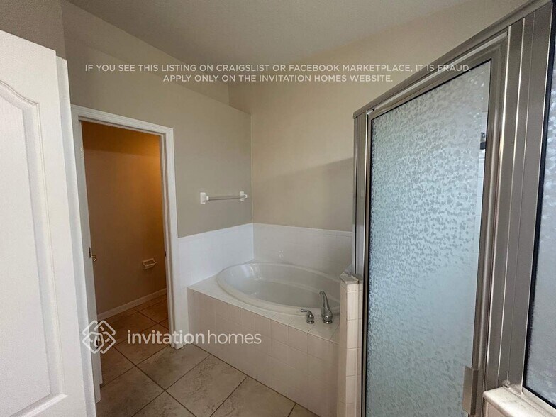 Building Photo - 2822 Buckhorn Preserve Blvd