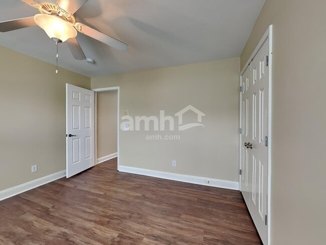 Building Photo - 128 Winslow Cir