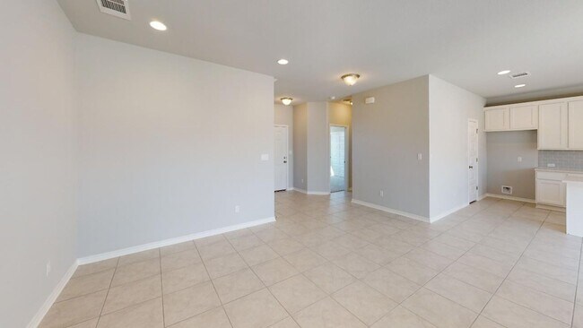 Building Photo - 2108 Pecan Island Dr