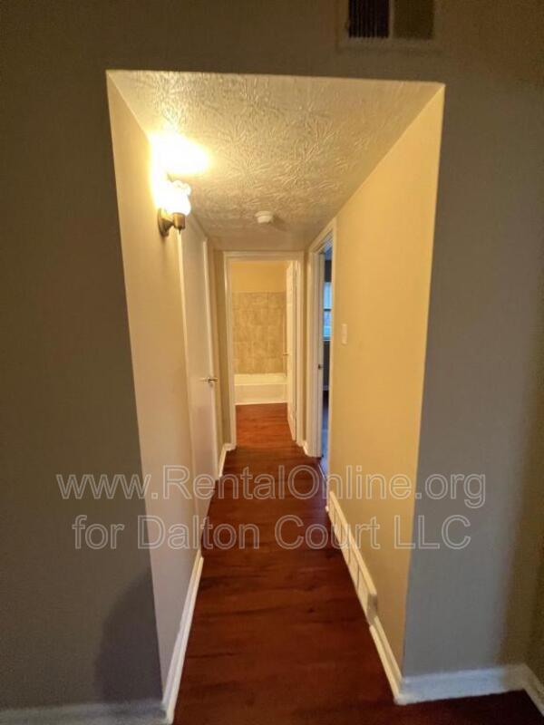 Building Photo - 1814 Dalton Ct