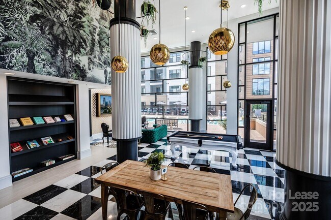 Building Photo - 101 W Morehead St