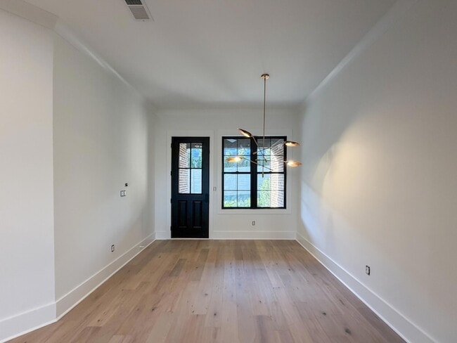 Building Photo - 4161 Cocos Wy