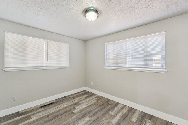 Building Photo - 3 bed, 1 bath home in Midwest city,Ok