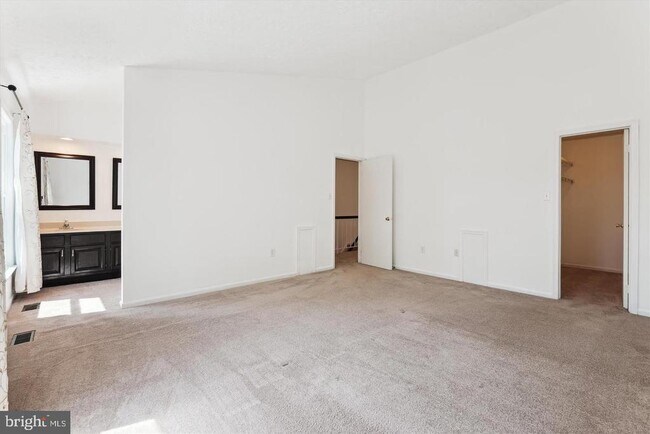 Building Photo - 20412 Sunbright Ln