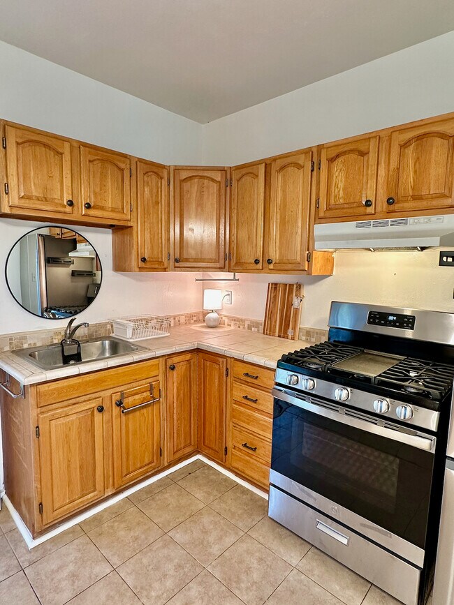 Building Photo - 6181 Wise Rd