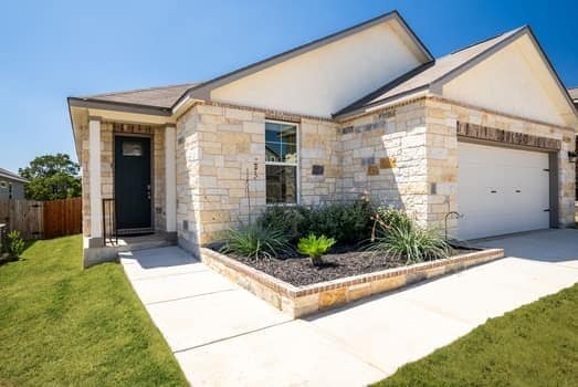 Building Photo - 22139 Approach