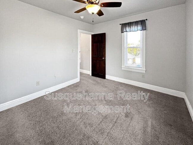Building Photo - 2871 Horseshoe Pike