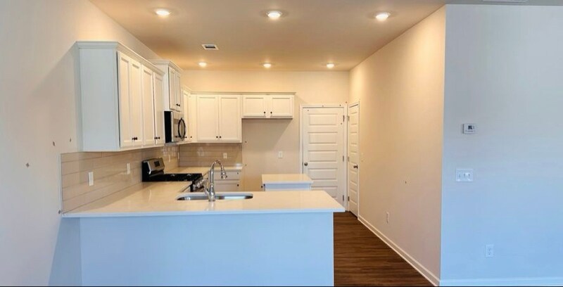 Building Photo - 60 Windover Wy