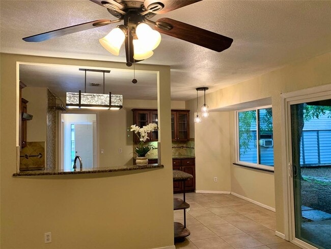 Building Photo - 4905 Richmond Ave