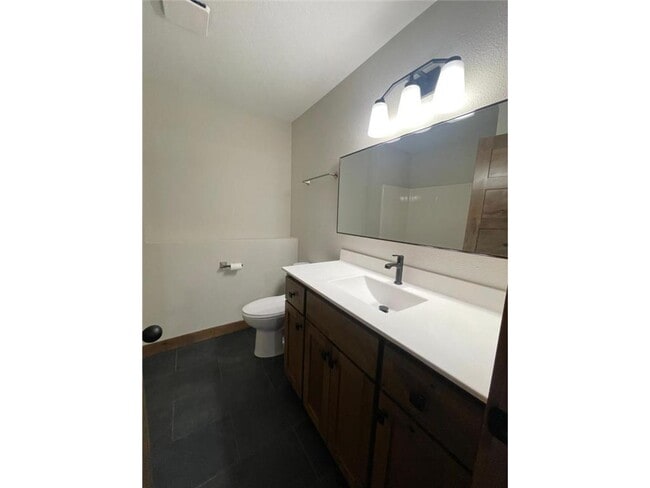 Building Photo - 1232 45th Ave NE