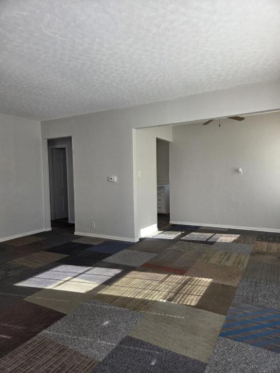 Building Photo - 1404 W North St