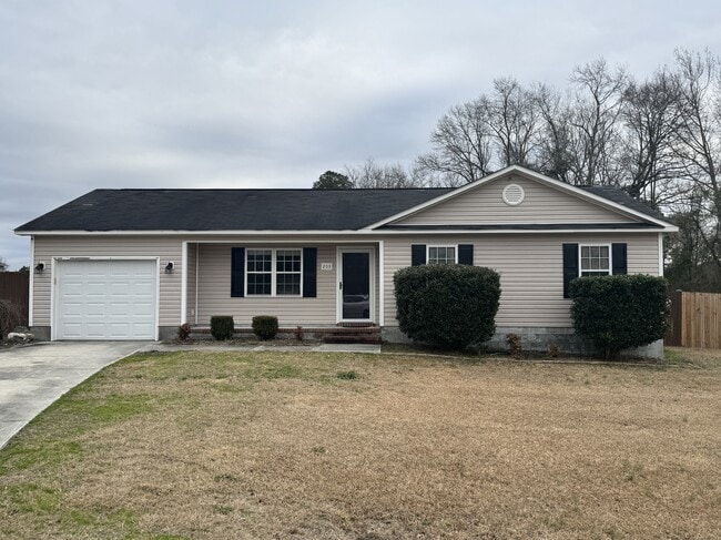 Building Photo - 203 Kali Ct