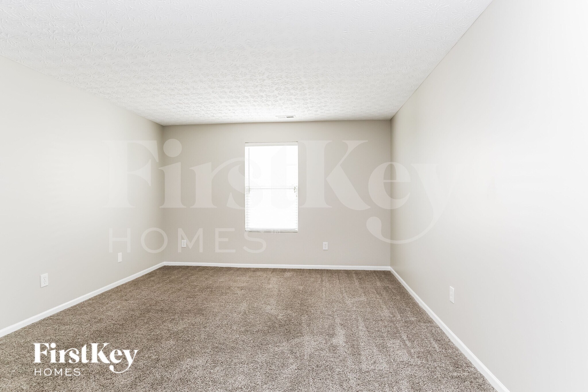 Building Photo - 7399 Kenrich Dr