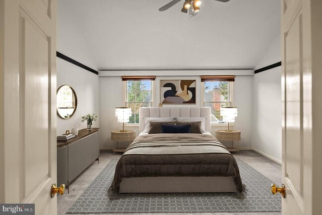 Building Photo - 1913 Meadow Ln