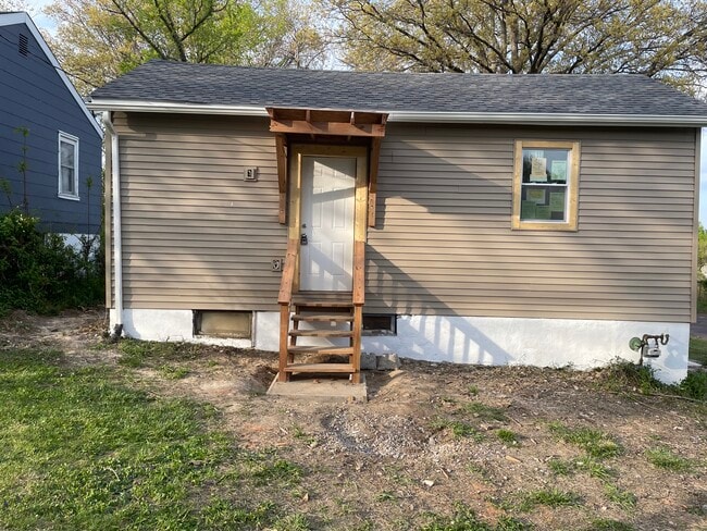 Building Photo - 7201 Albright Ave